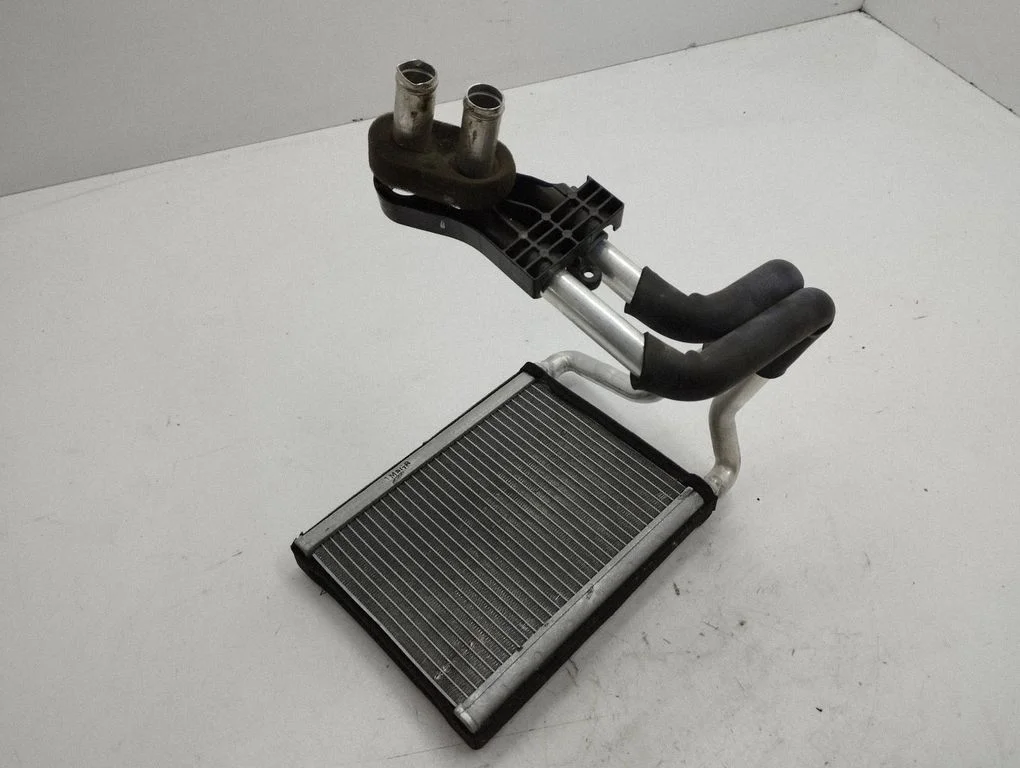 Salongi küttekeha radiaator
