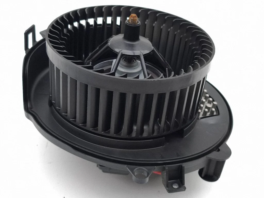 Heater fan/blower 5WC819015A