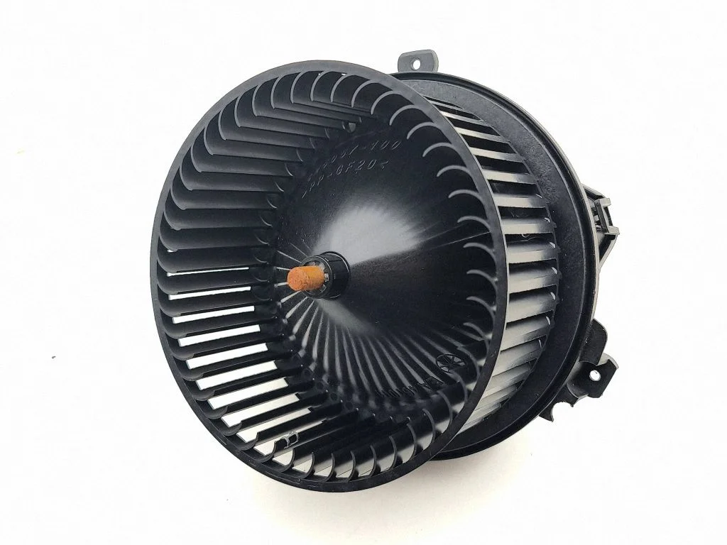 Krāsniņas ventilators/pūtējs – Audi Q5 SQ5 FY (2017-2025)