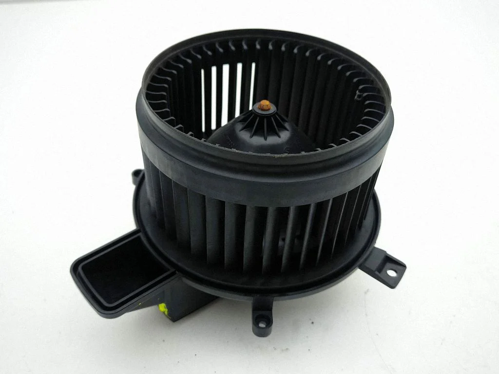 Heater fan/blower S8870003