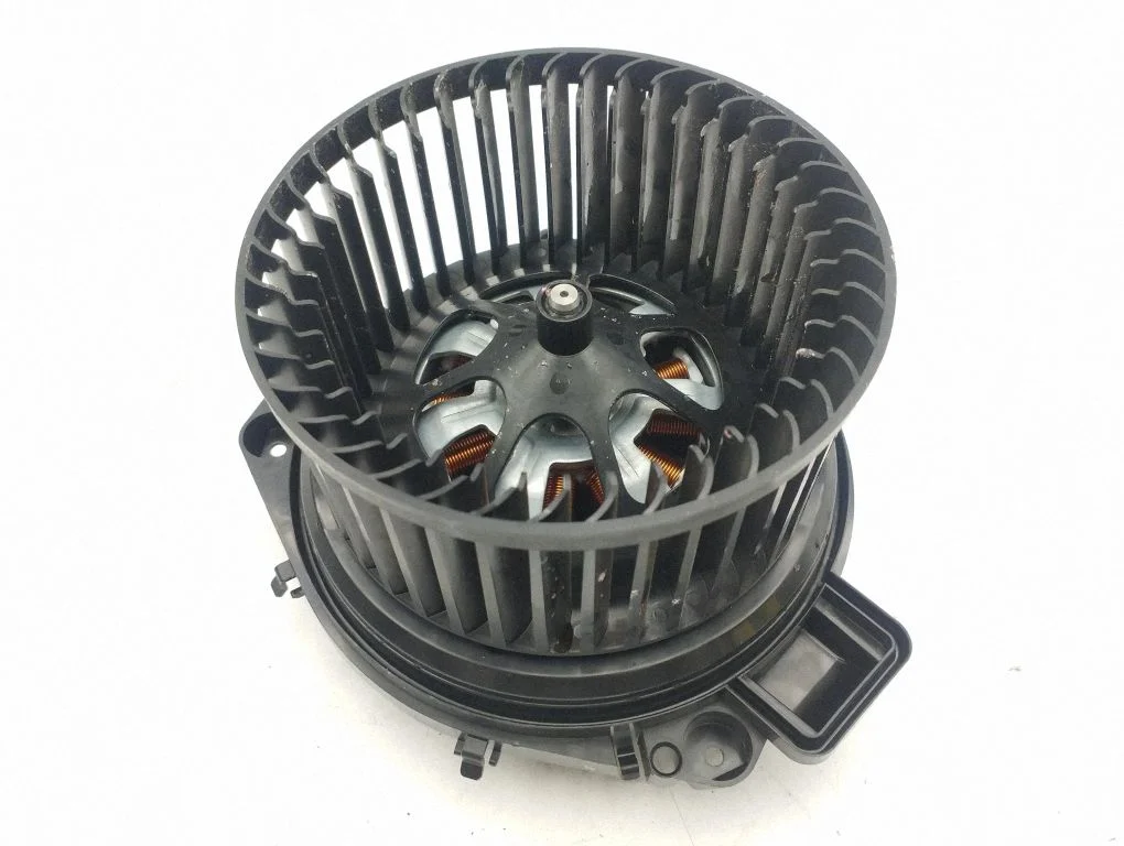 Heater fan/blower 1EA820021A