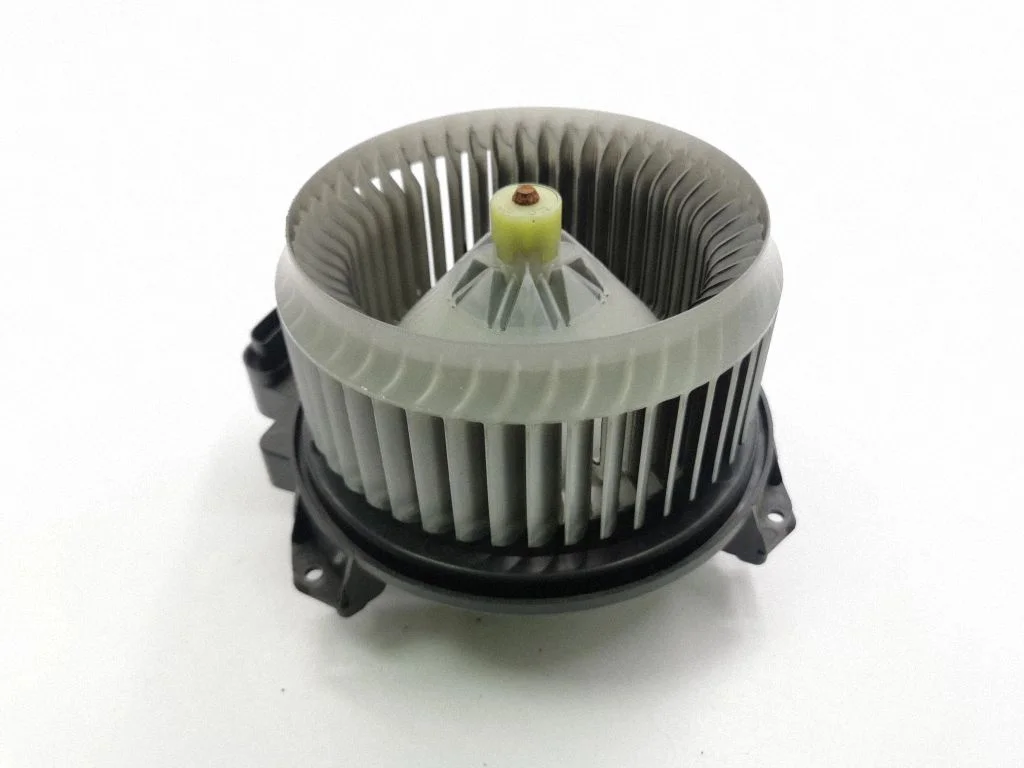 Krāsniņas ventilators/pūtējs AV2727008093