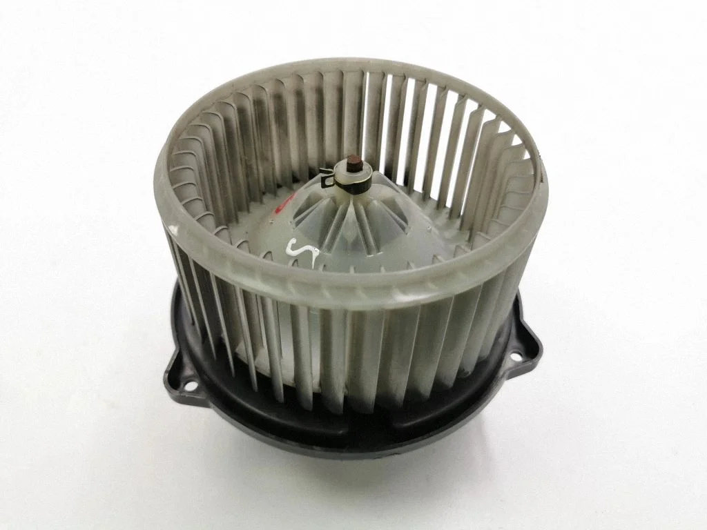 Krāsniņas ventilators/pūtējs 130314019
