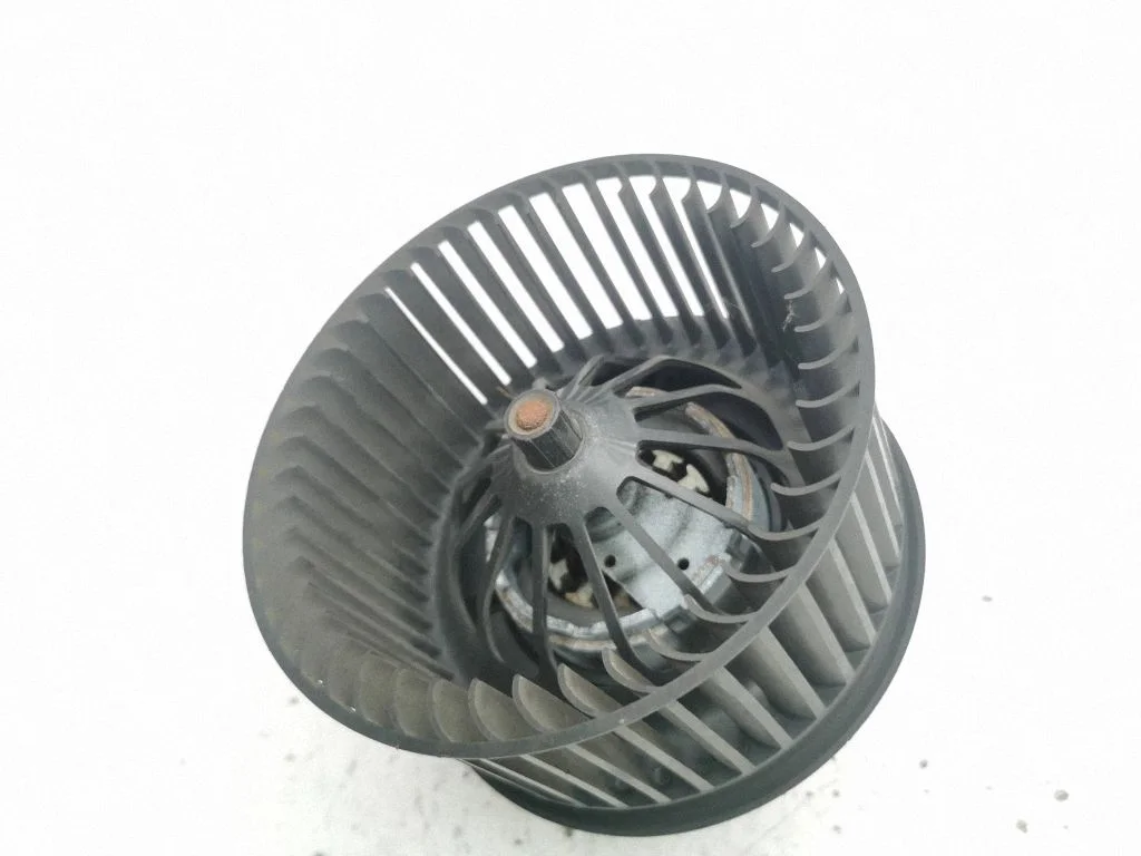 Heater fan/blower 1736007104