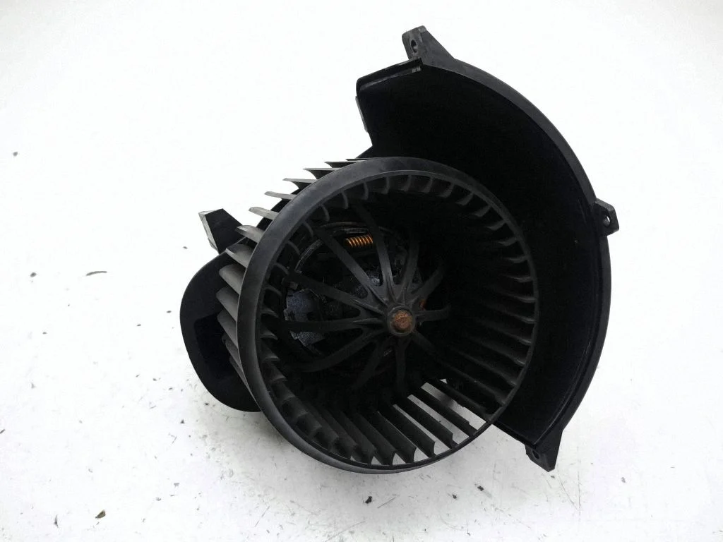Salongipuhur 4L2820021