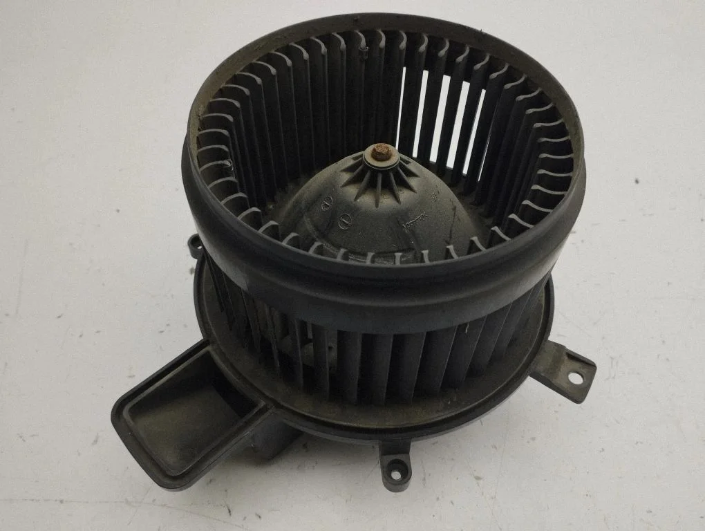 Heater fan/blower – Chrysler Town & Country V (2008-2016)