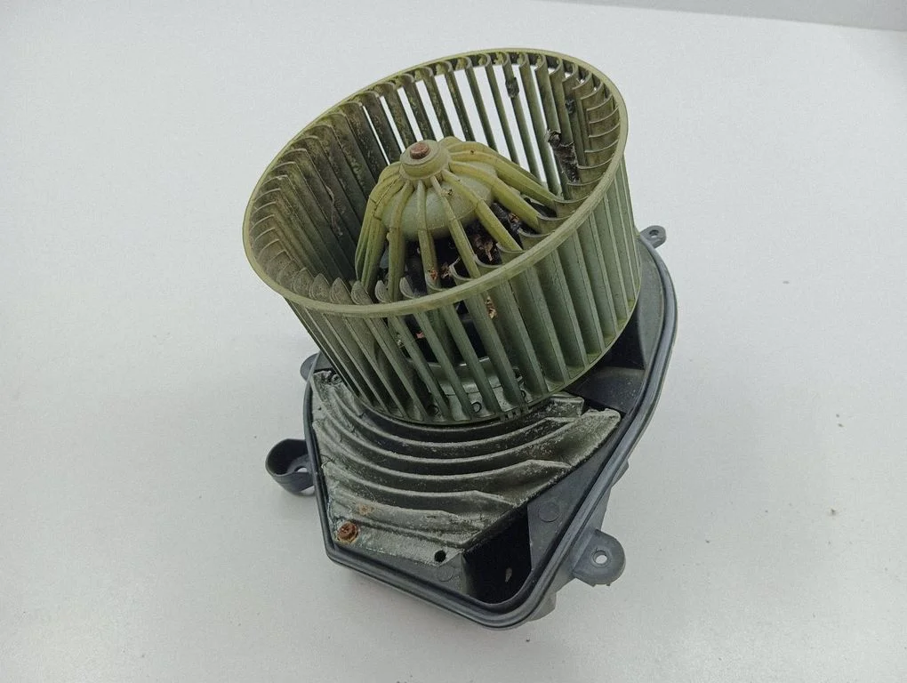 Heater fan/blower – Volkswagen Passat B5 (1997-2000)