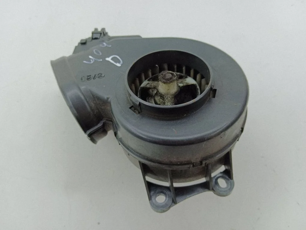 Krāsniņas ventilators/pūtējs 1485724080