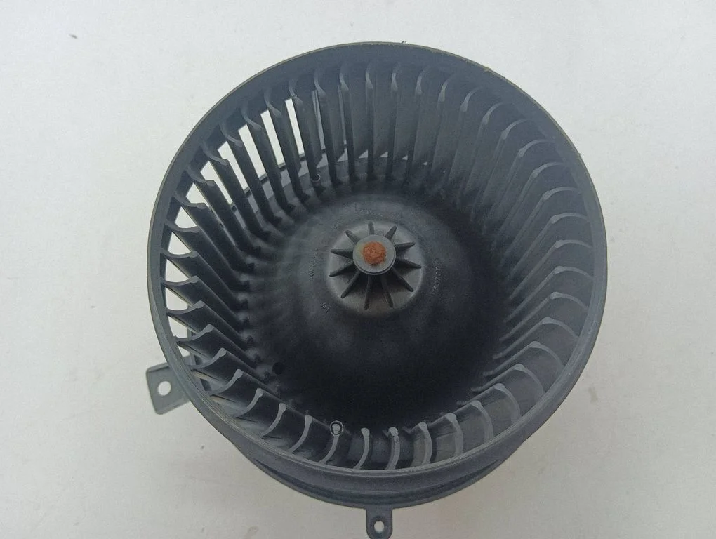 Salongipuhur S8870001