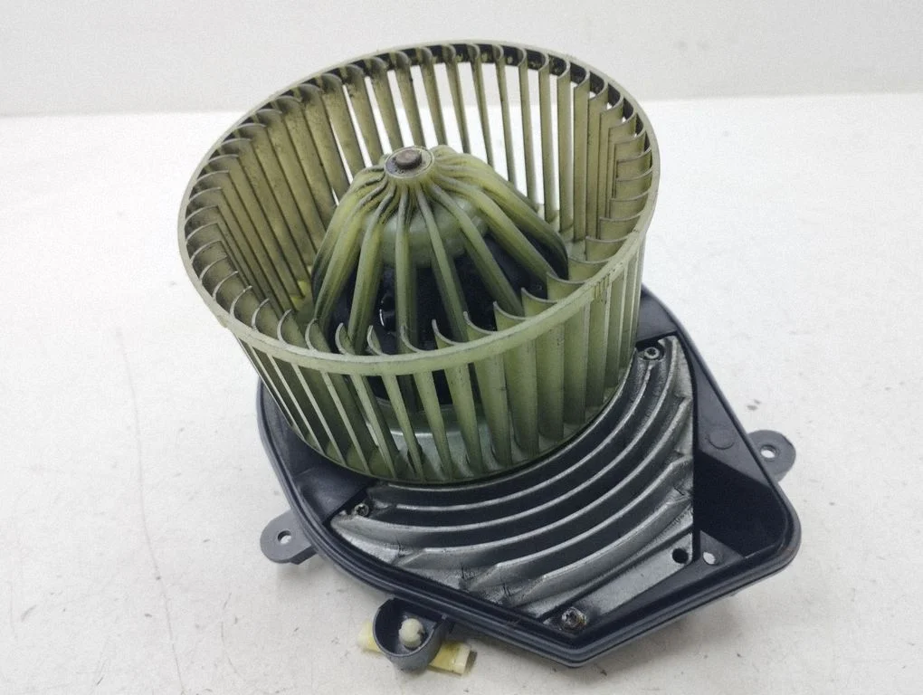 Heater fan/blower – Audi A4 S4 B6 8E 8H (2001-2005)