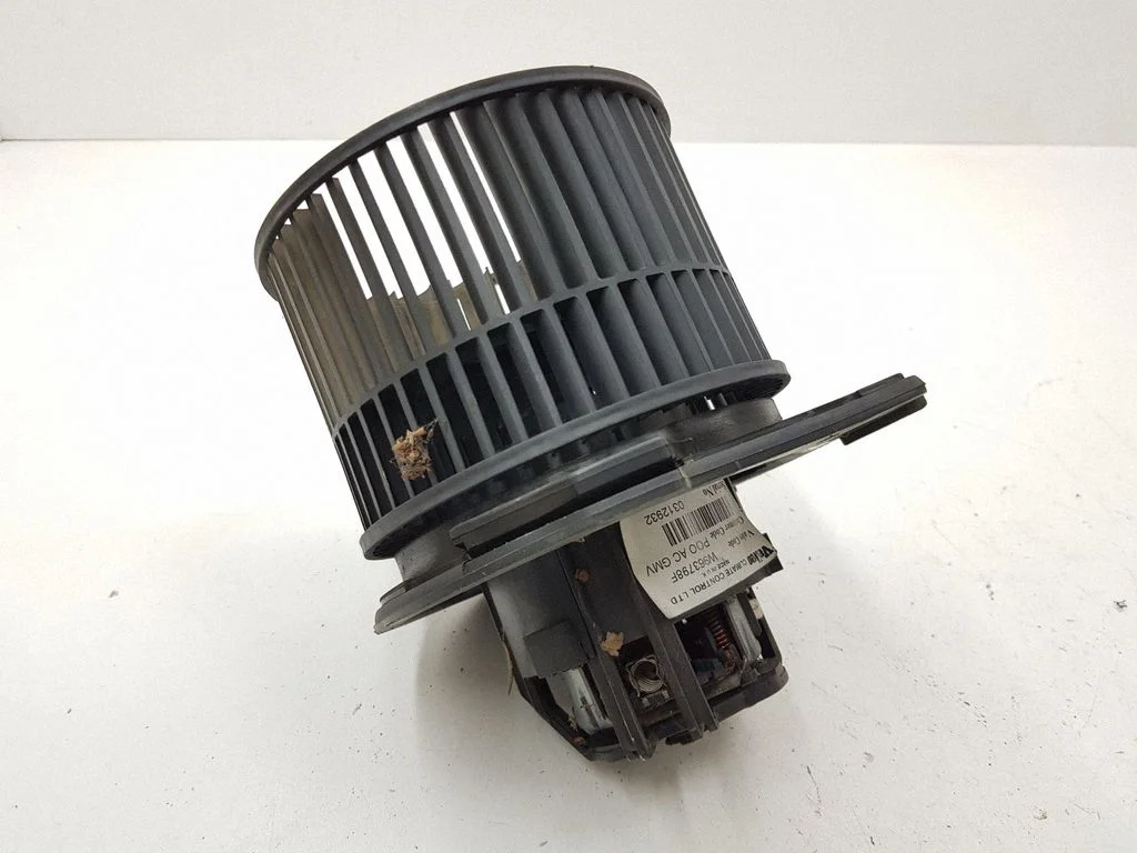 Krāsniņas ventilators/pūtējs 0312932
