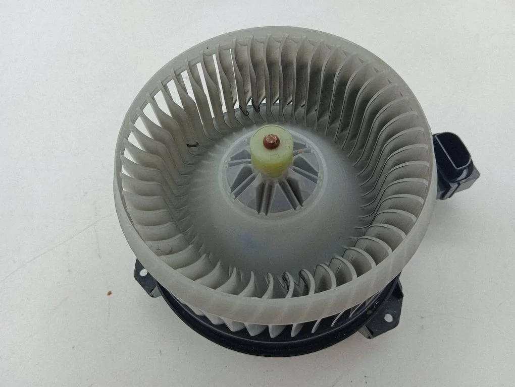Krāsniņas ventilators/pūtējs 05990
