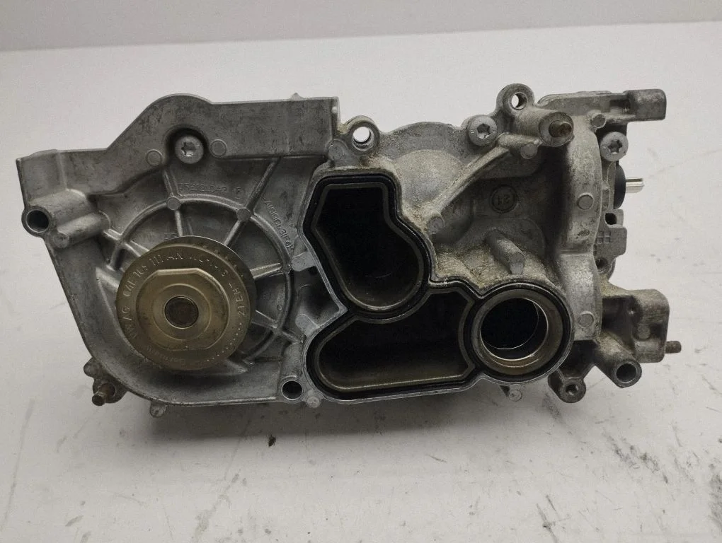 Water pump 05E121117K