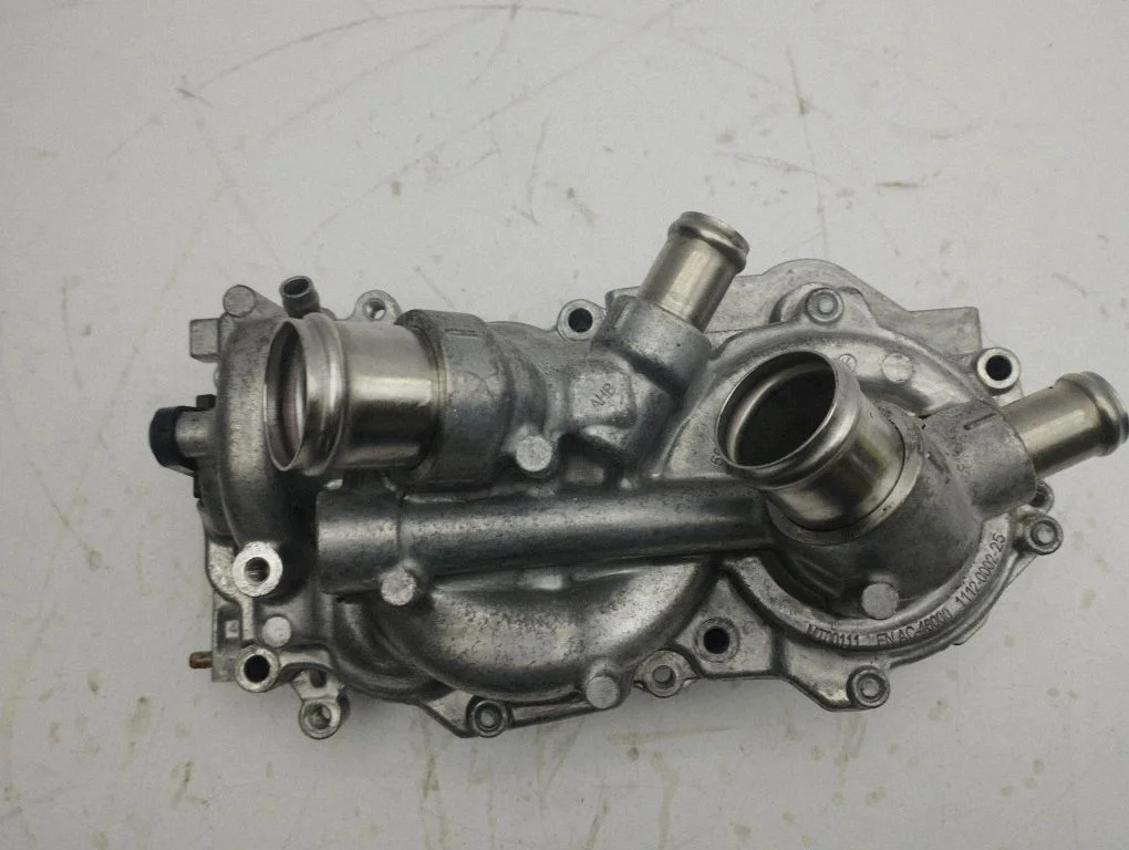 Water pump 05E121117K