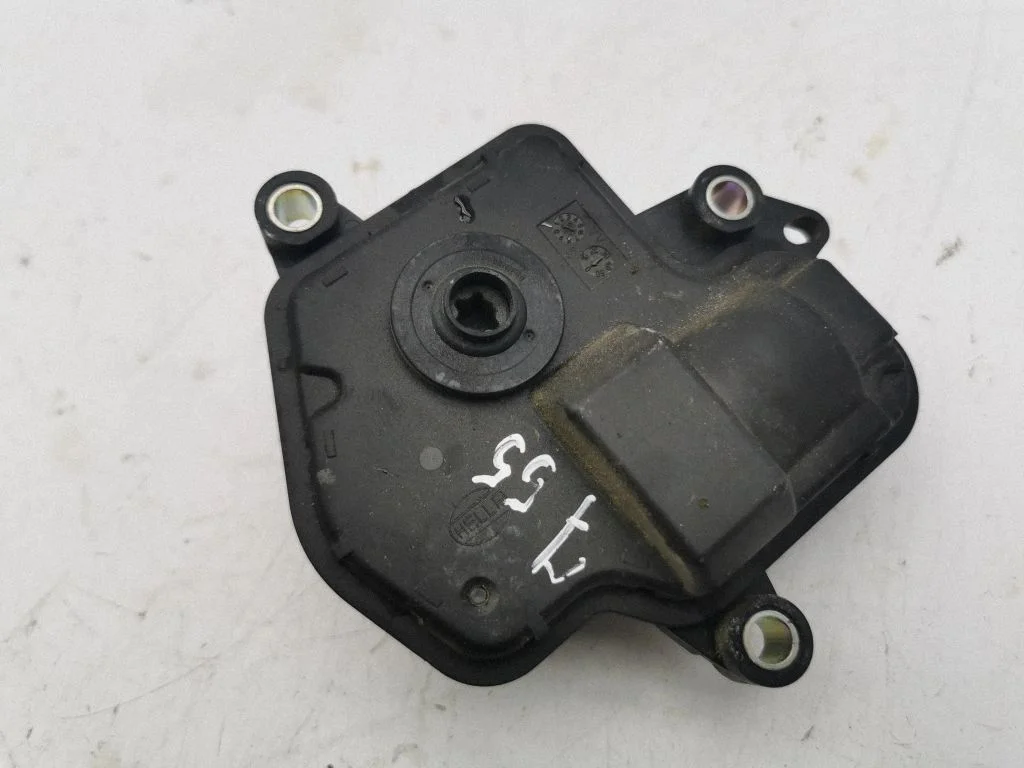Water pump 05E907593