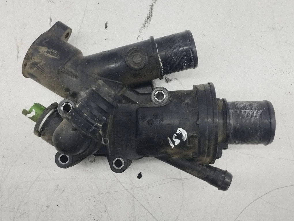 Thermostat/thermostat housing 77271