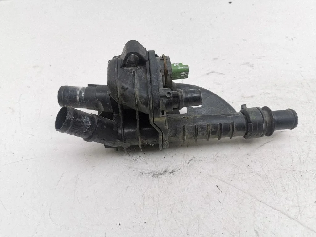 Termostaat / termostaadi korpus – Peugeot 508 RXH (2011-2018)