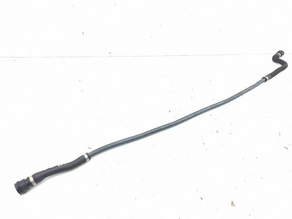 Mootori jahutusvedeliku toru / voolik 5WA819930B
