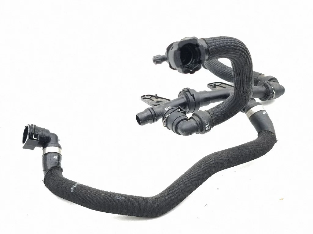 Motora dzesēšanas caurule (-es)/šļūtene (-es) 9842163380