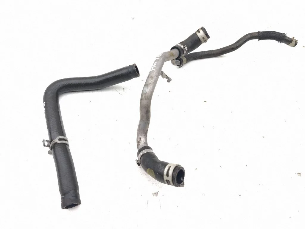 Motora dzesēšanas caurule (-es)/šļūtene (-es) 210473907R
