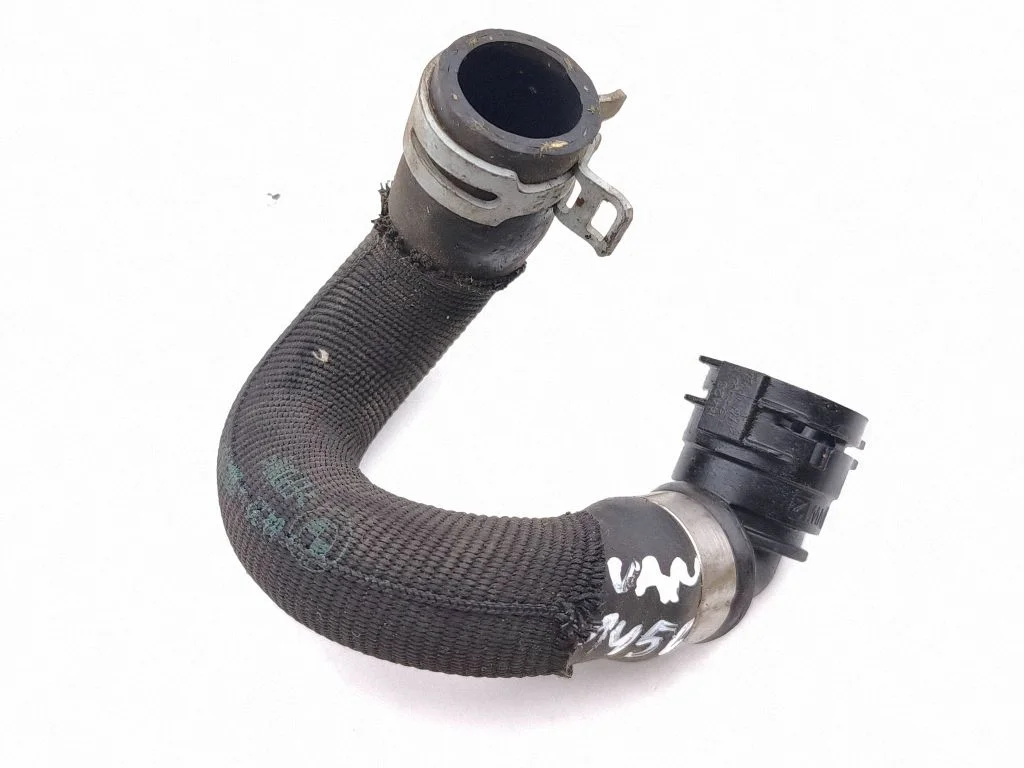 Engine coolant pipe/hose 8841816