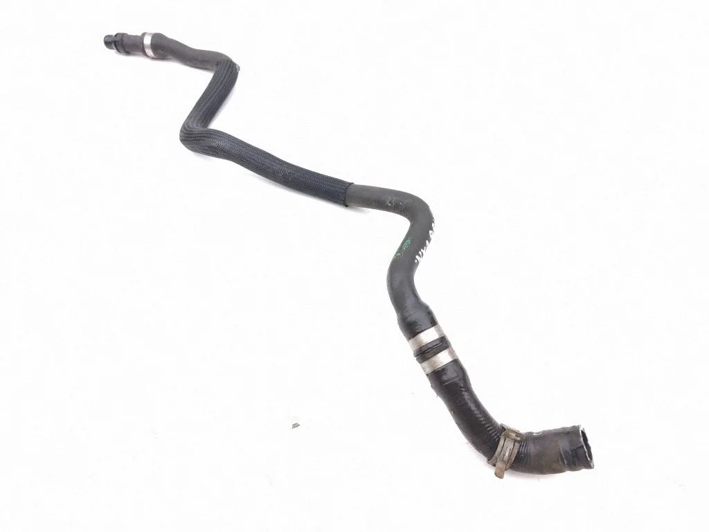 Engine coolant pipe/hose 8841815