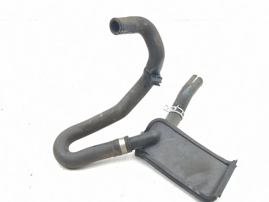 Engine coolant pipe/hose 31338297