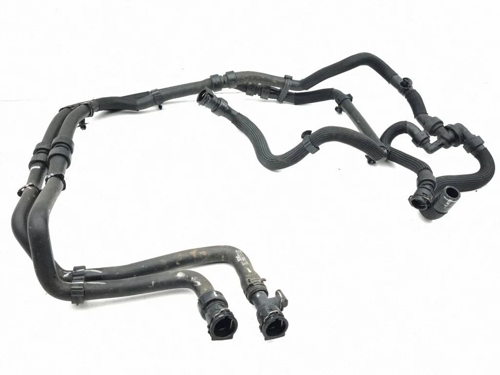 Motora dzesēšanas caurule (-es)/šļūtene (-es) 9859489680