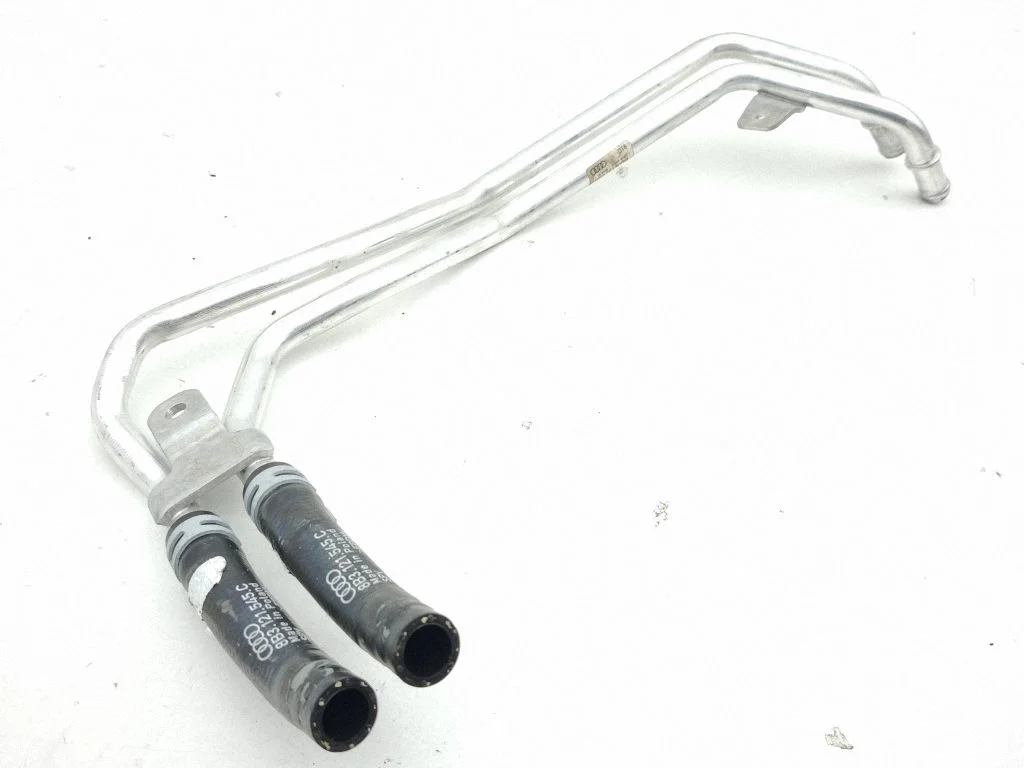 Engine coolant pipe/hose 8B3121400Q