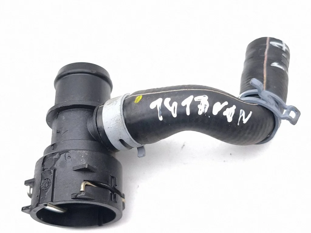 Engine coolant pipe/hose 8B3X22449