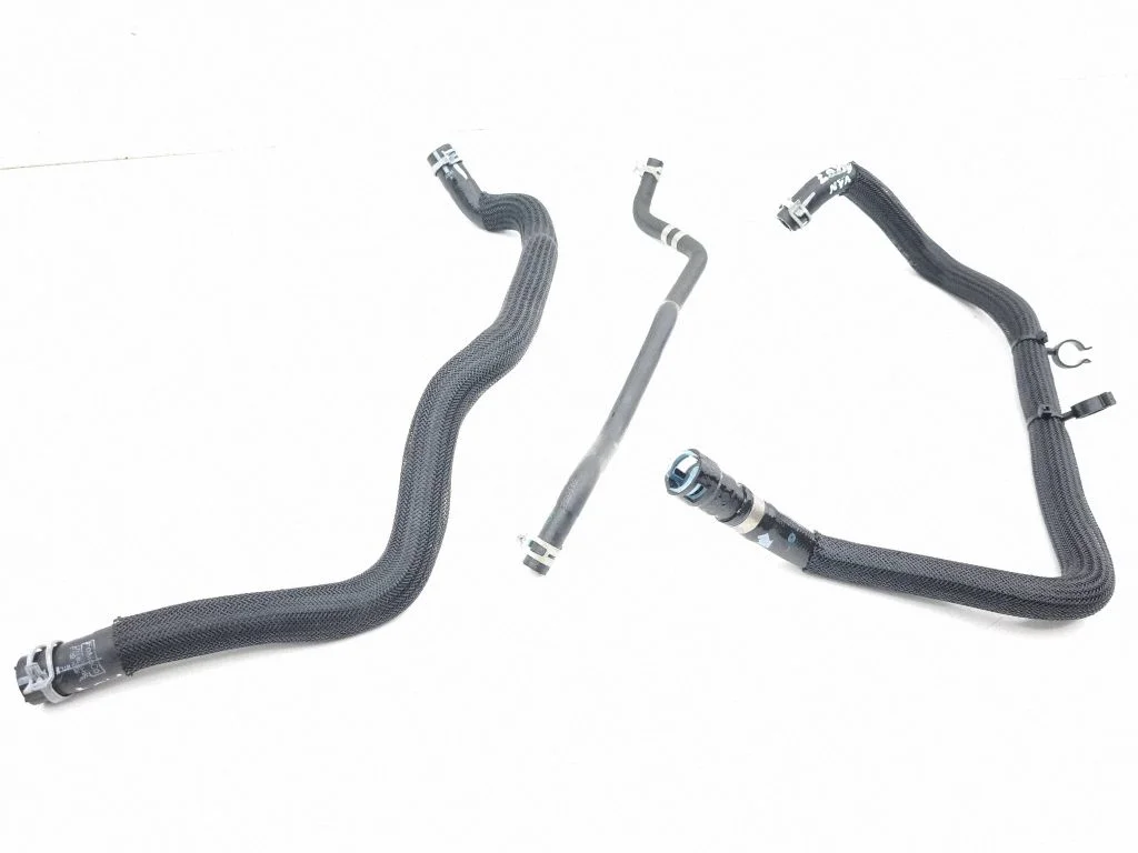 Engine coolant pipe/hose LX618W005HAE