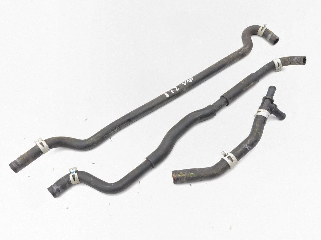 Engine coolant pipe/hose 162960T010B