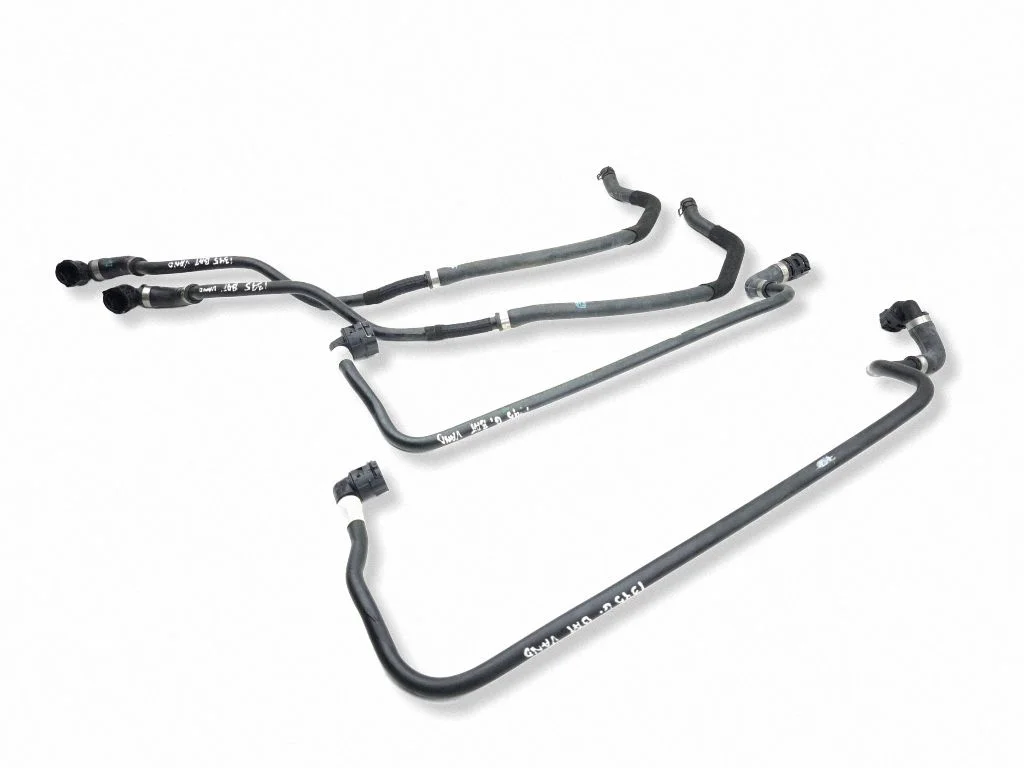 Engine coolant pipe/hose 8473770