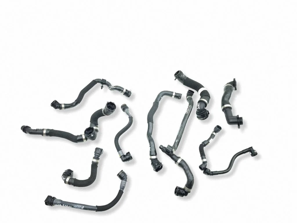 Engine coolant pipe/hose 1626971