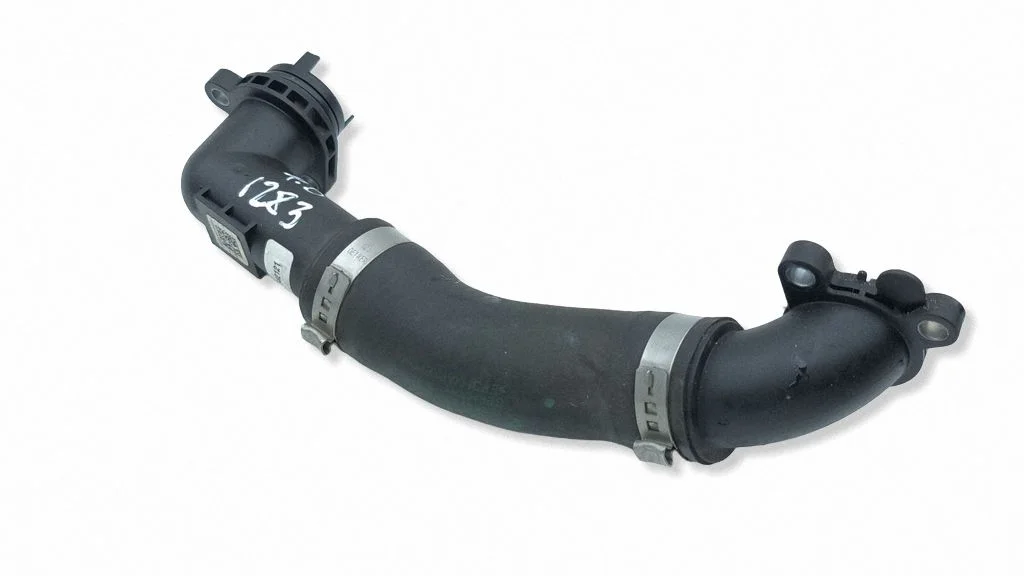 Engine coolant pipe/hose 18986210