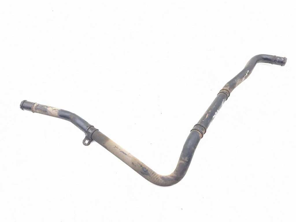 Engine coolant pipe/hose – rear