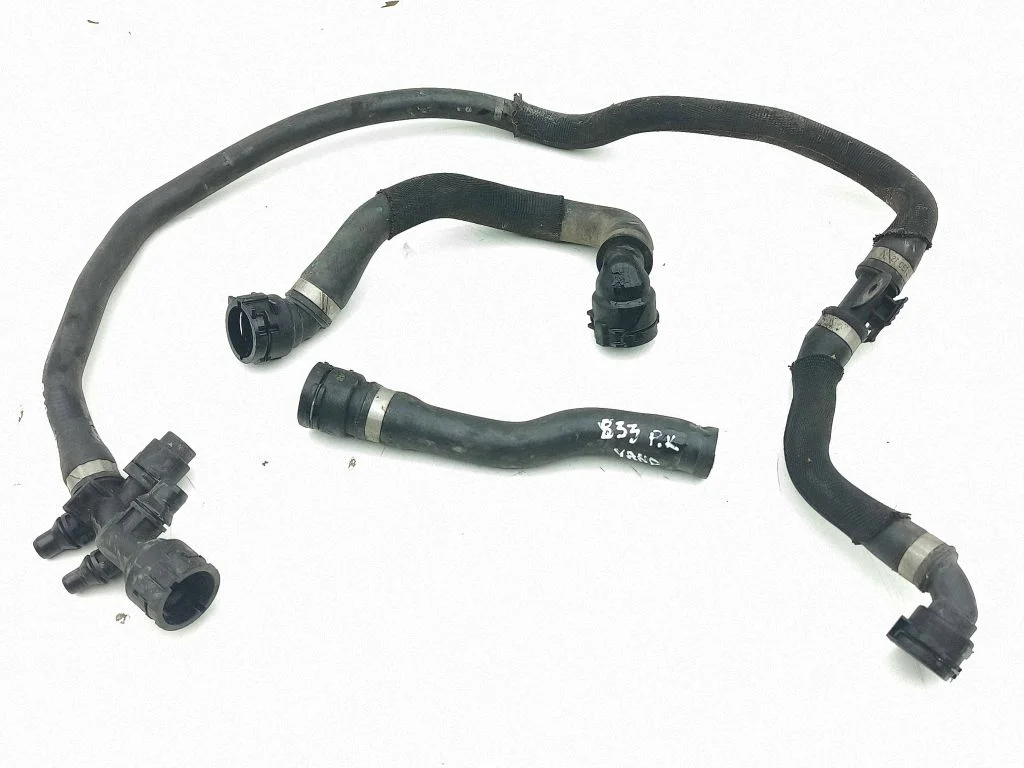 Engine coolant pipe/hose 8513834