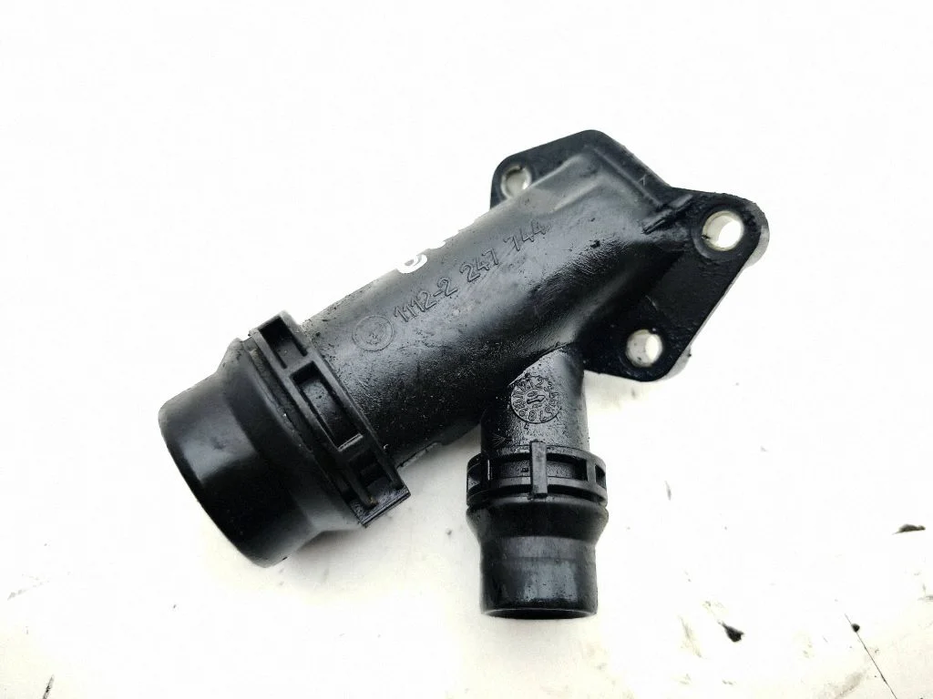 Engine coolant pipe/hose 11122247744