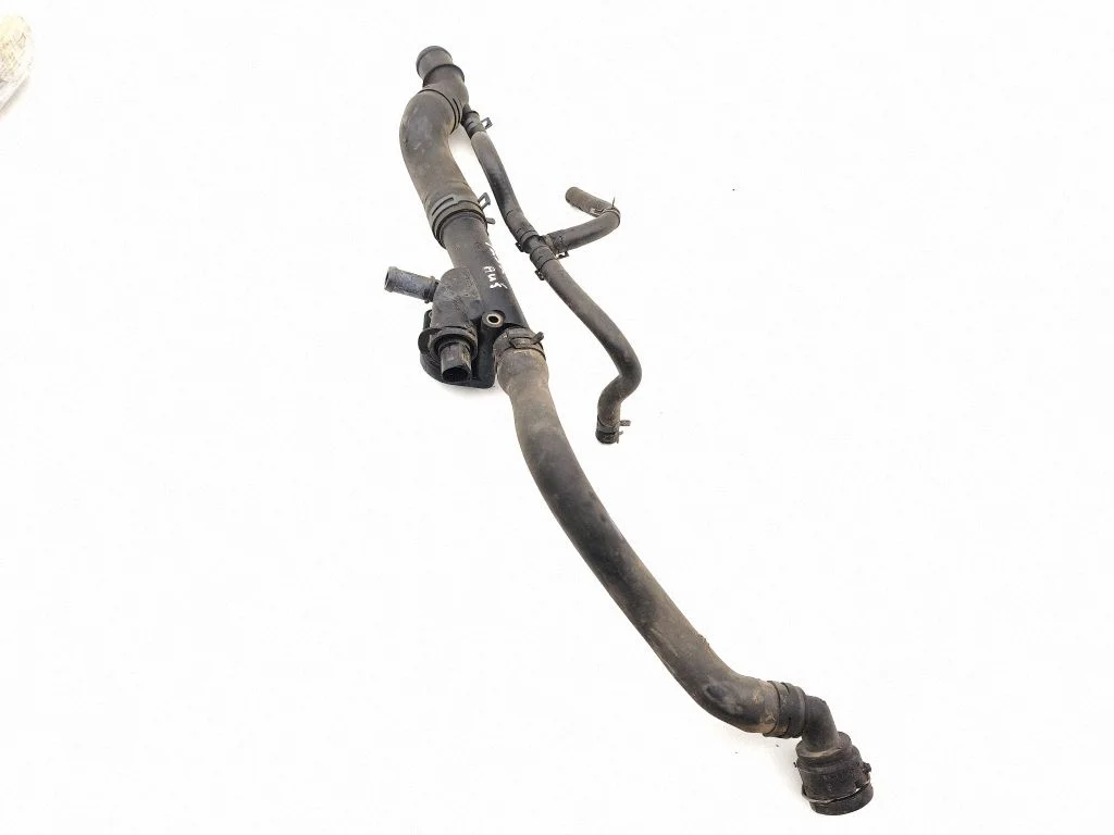 Engine coolant pipe/hose – Volkswagen Bora (1998-2005)
