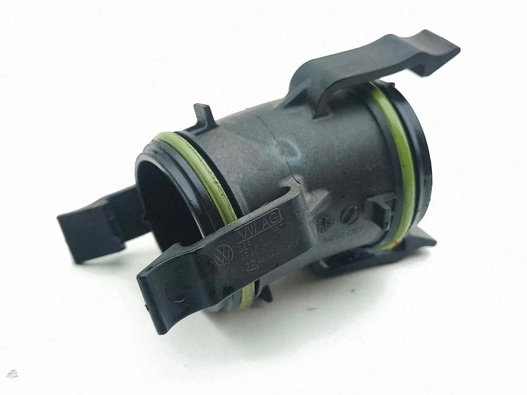 Engine coolant pipe/hose 04E145875F