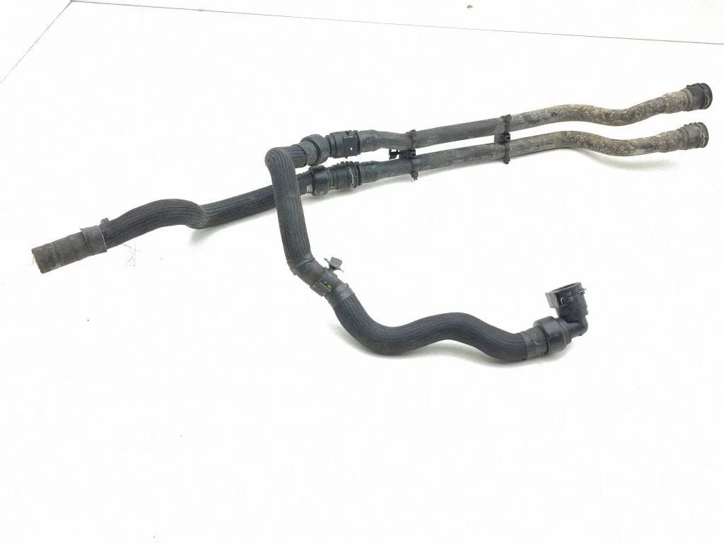 Engine coolant pipe/hose 9822195080