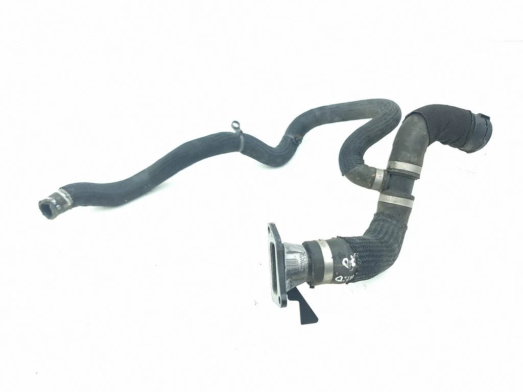 Engine coolant pipe/hose