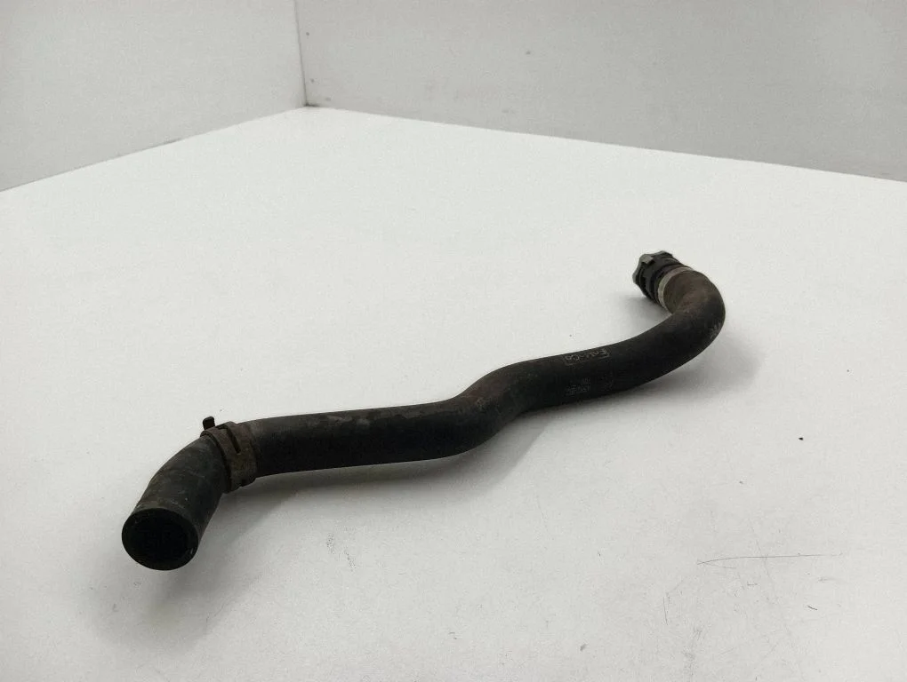Engine coolant pipe/hose AV618K582EC