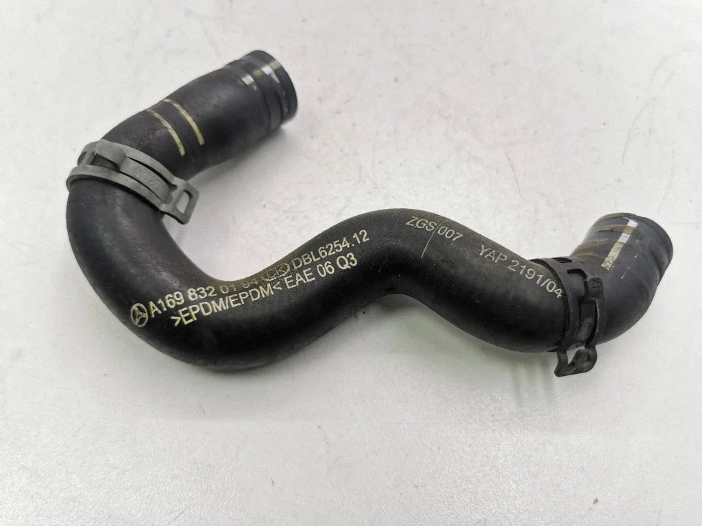 Engine coolant pipe/hose A1698320194