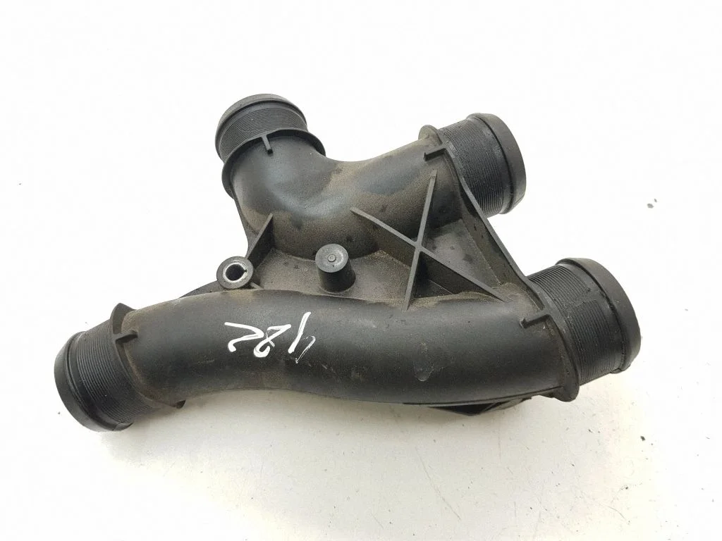 Engine coolant pipe/hose – Peugeot 2008 I (2013-2019)
