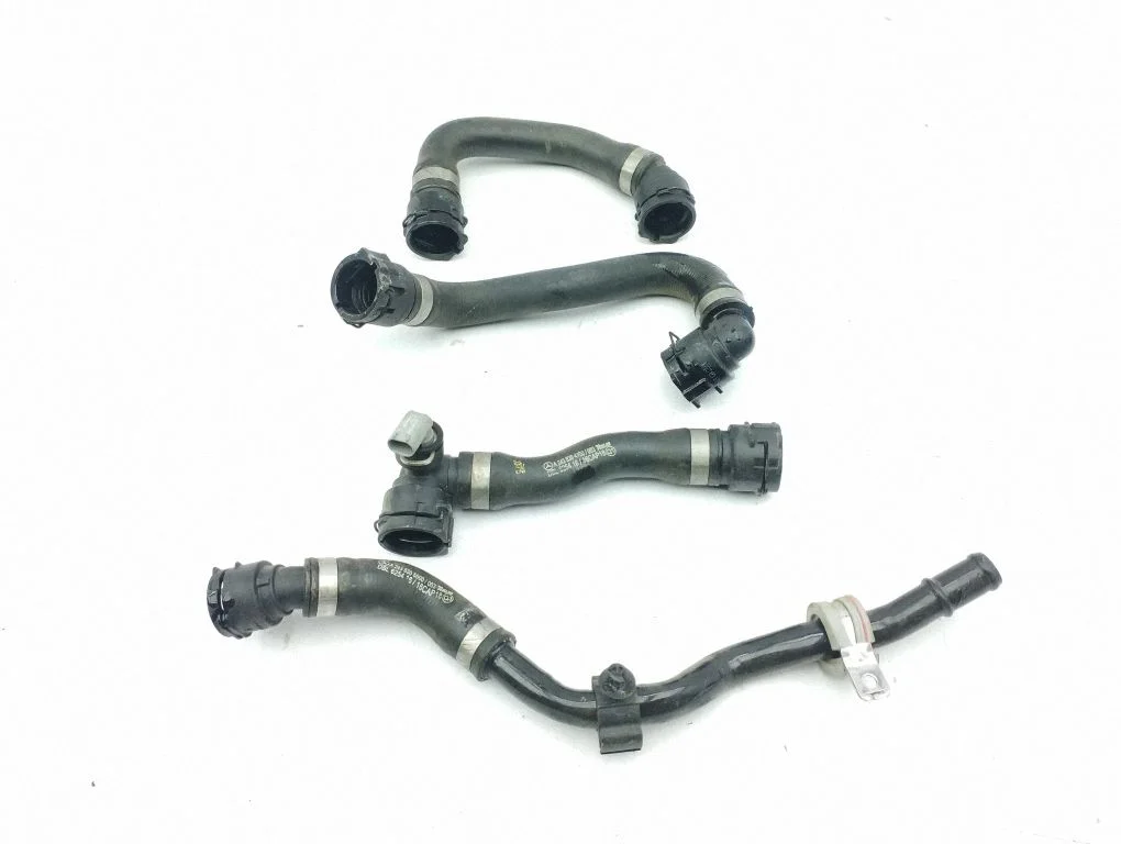 Engine coolant pipe/hose A2438304400