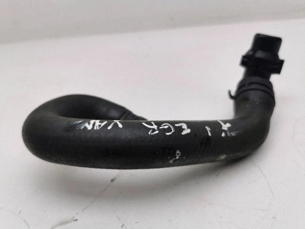 Engine coolant pipe/hose A2048301096