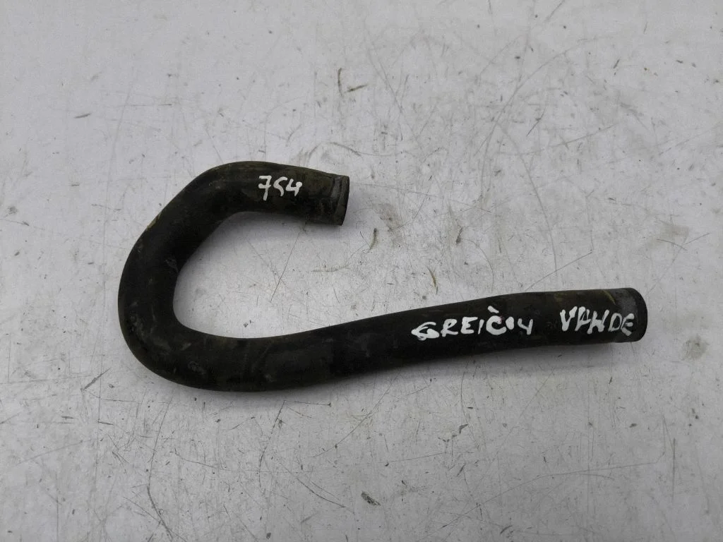 Engine coolant pipe/hose G922F02040A