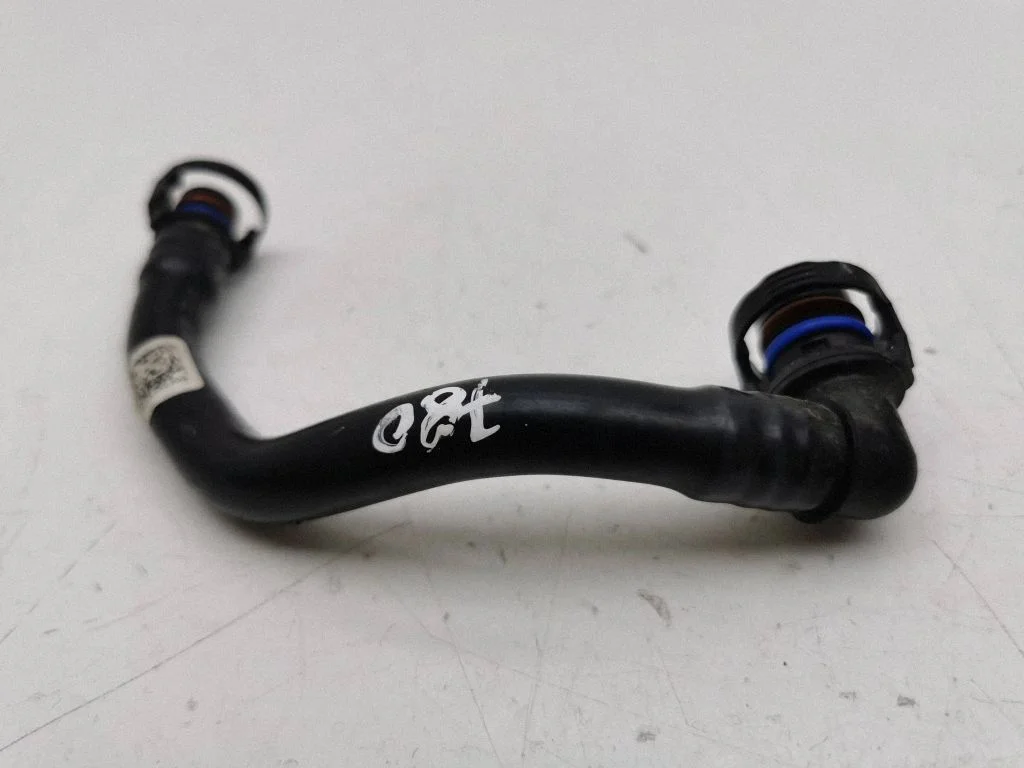 Engine coolant pipe/hose 05E133366N