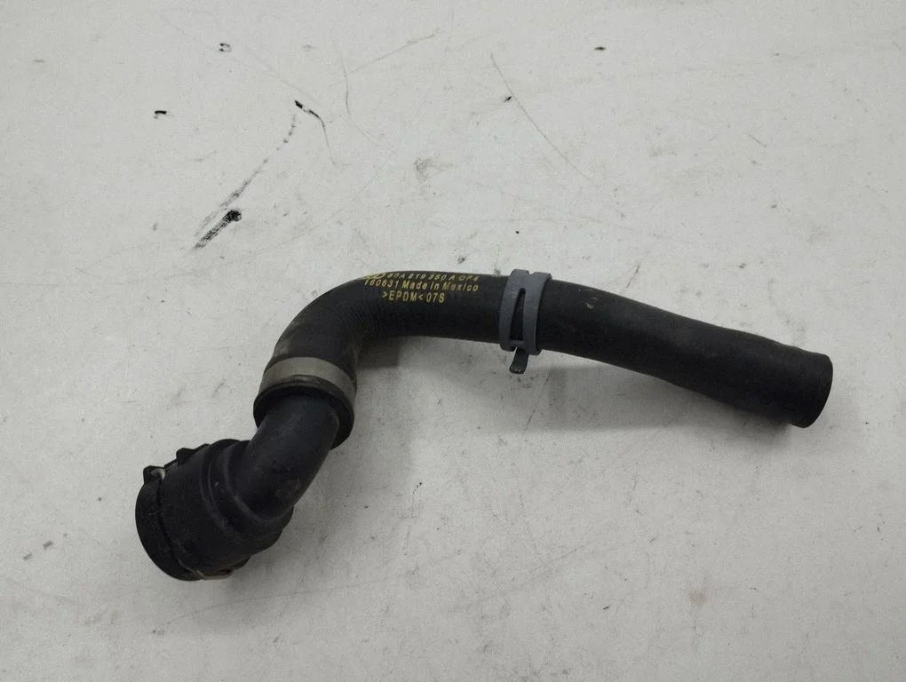 Engine coolant pipe/hose 80Q819350A